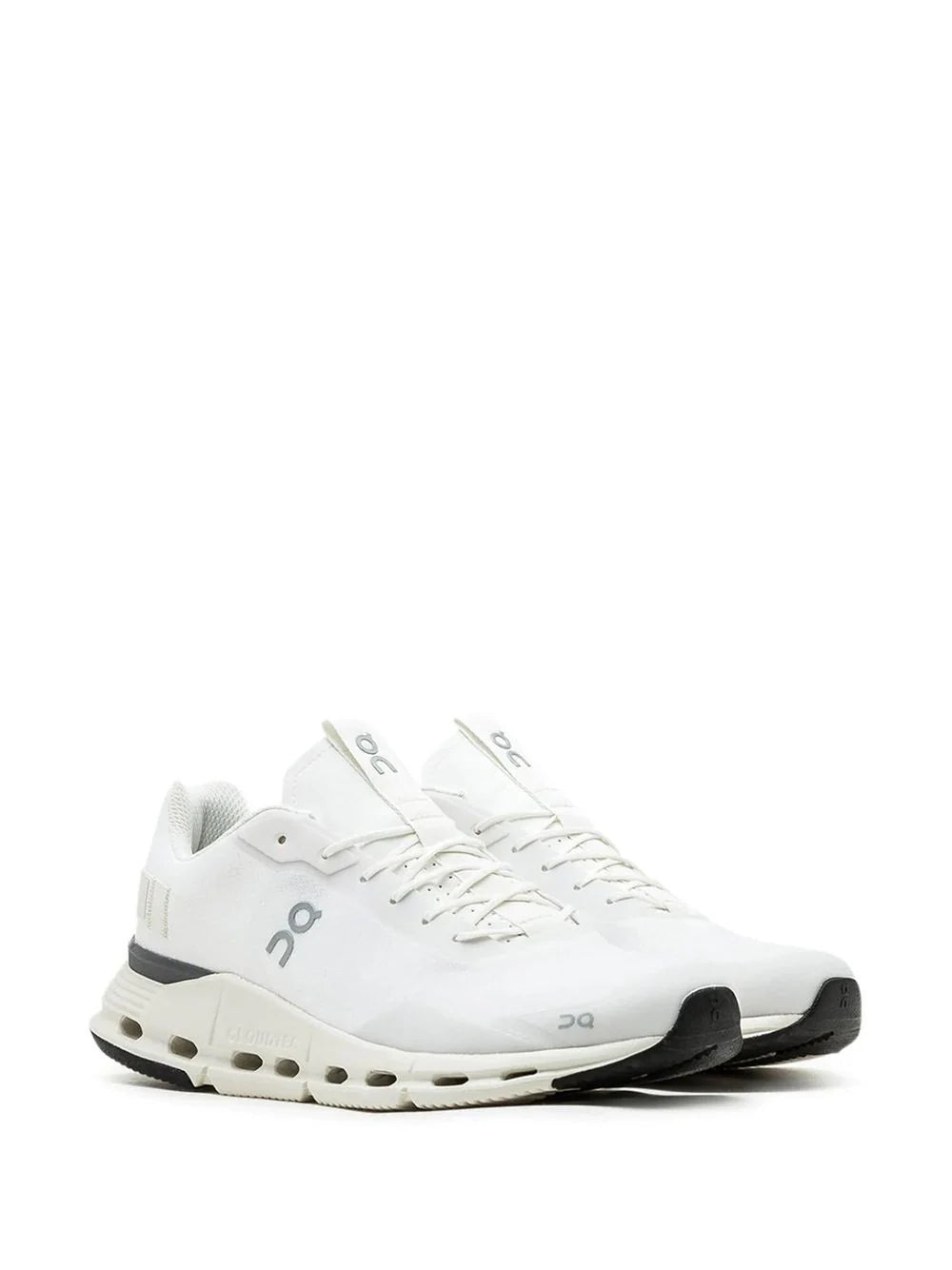 On Running Cloudnova running sneaker