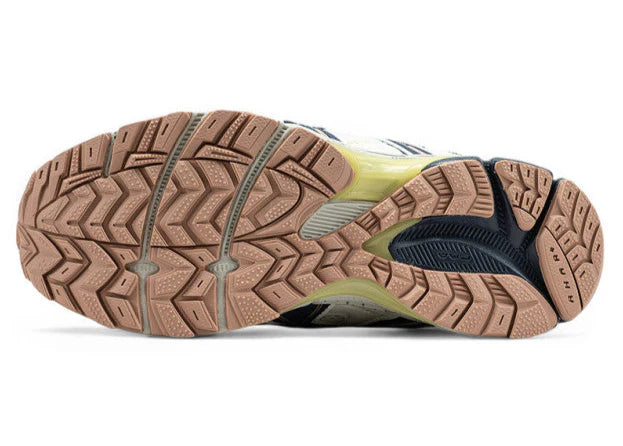 Asics Gel Kahana 8 Waterproof Beige Blue With FUR