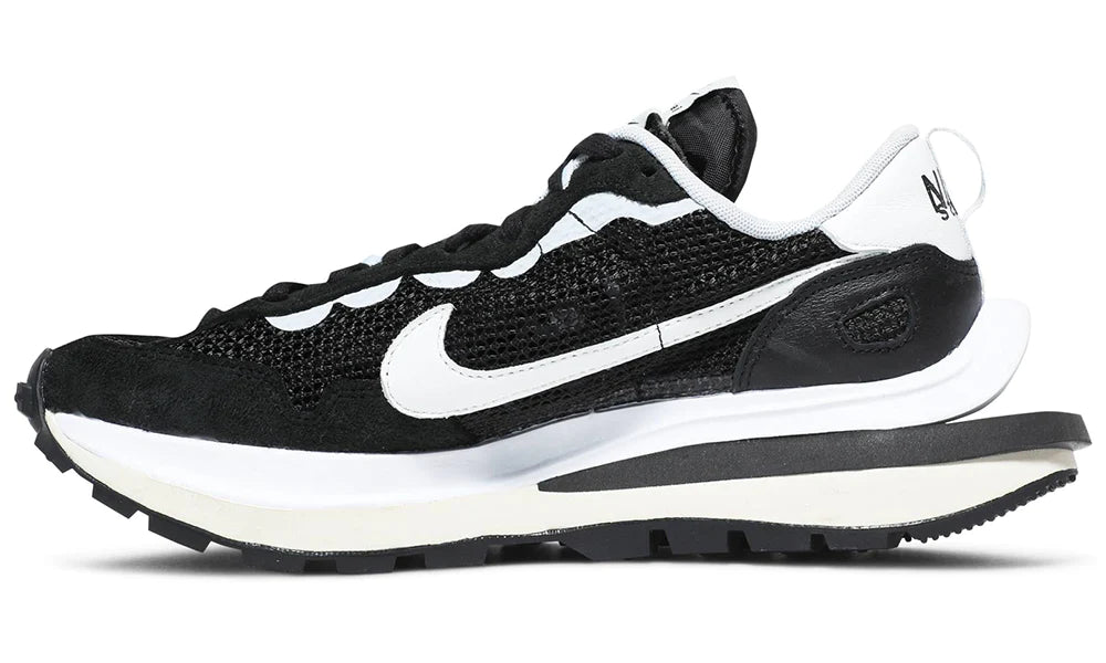 Nike Sacai x VaporWaffle 'Black White'