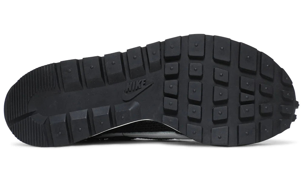Nike Sacai x VaporWaffle 'Black White'