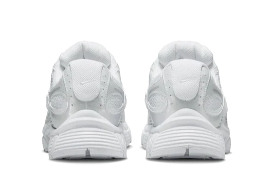 Nike V5 RNR "White/White/Black/Metallic Silver"