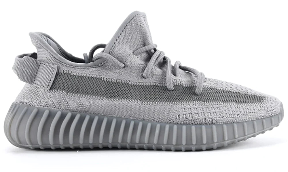 Yeezy Boost 350 V2 Space Ash shoeslevele