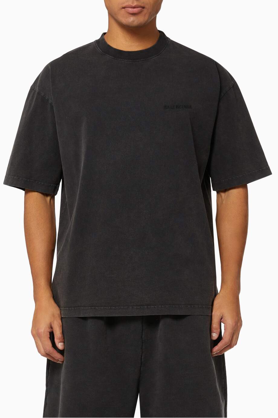 BALENCIAGANEW SEASON Logo Medium Fit T-shirt in Vintage Cotton Jersey
