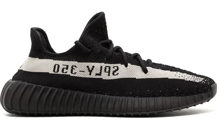 adidas Yeezy Boost 350 V2 Oreo sneakers shoeslevele