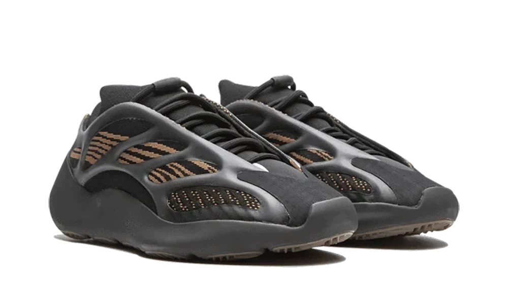 YEEZY BOOST 700 V3 ''CLAY BROWN''