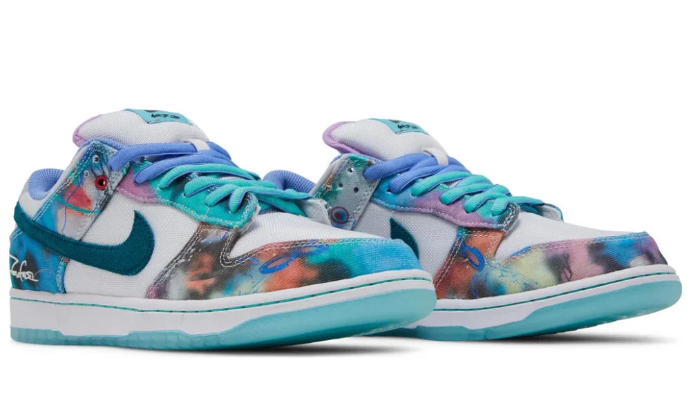 Nike SB Dunk Low Futura Laboratories Bleached Aqua