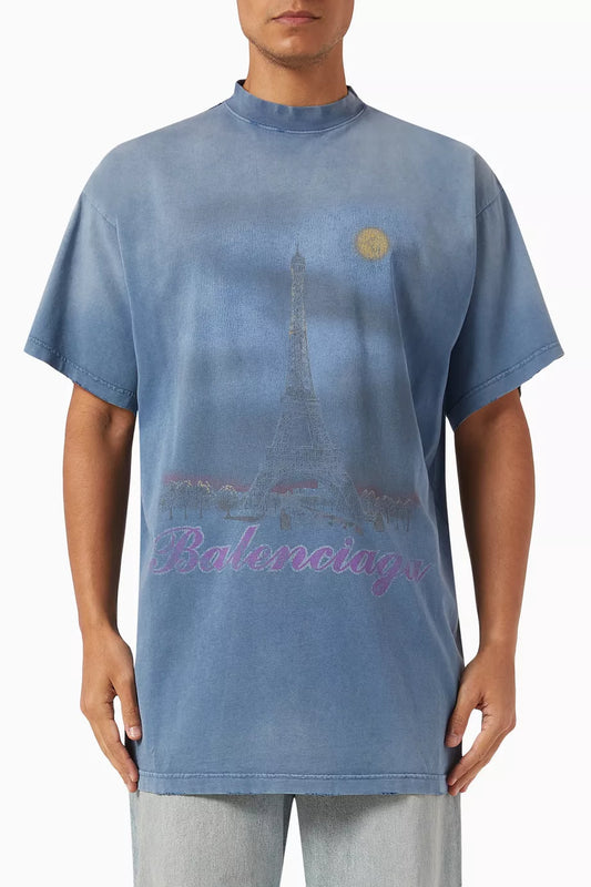 Balenciaga Unisex Paris Moon Oversized T-shirt in Vintage-jersey