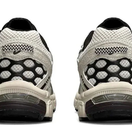 Asics Gel-Kahana 8 "Beige Black"