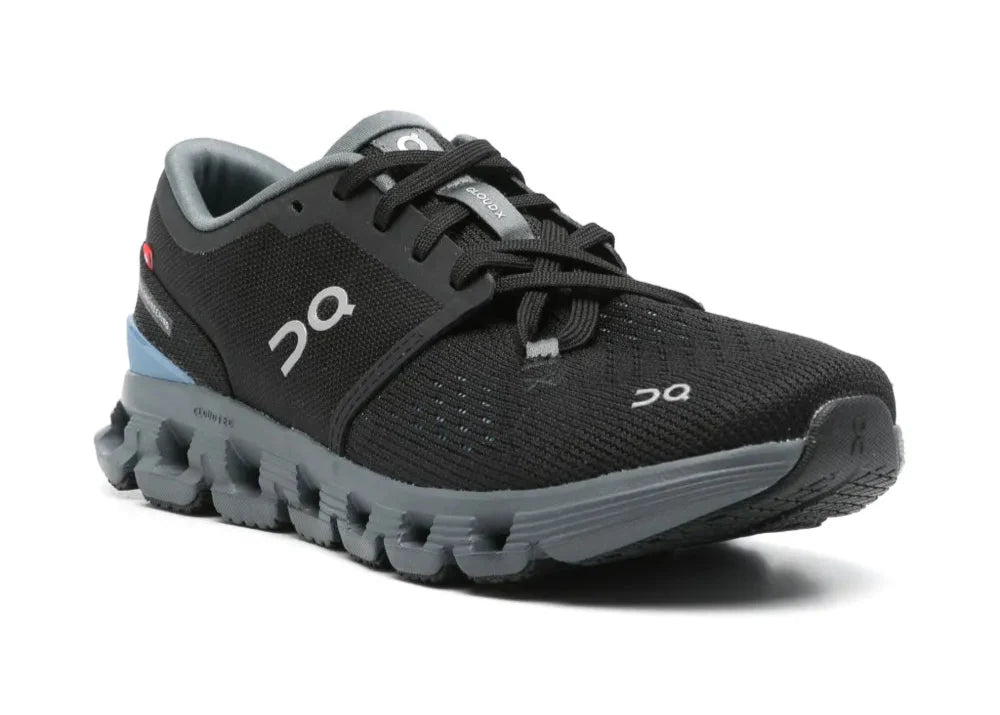 On Running Cloud X 4 "Black"