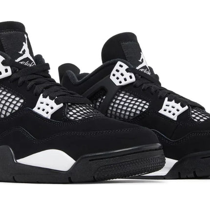 Nike Air Jordan 4 Retro 'White Thunder'