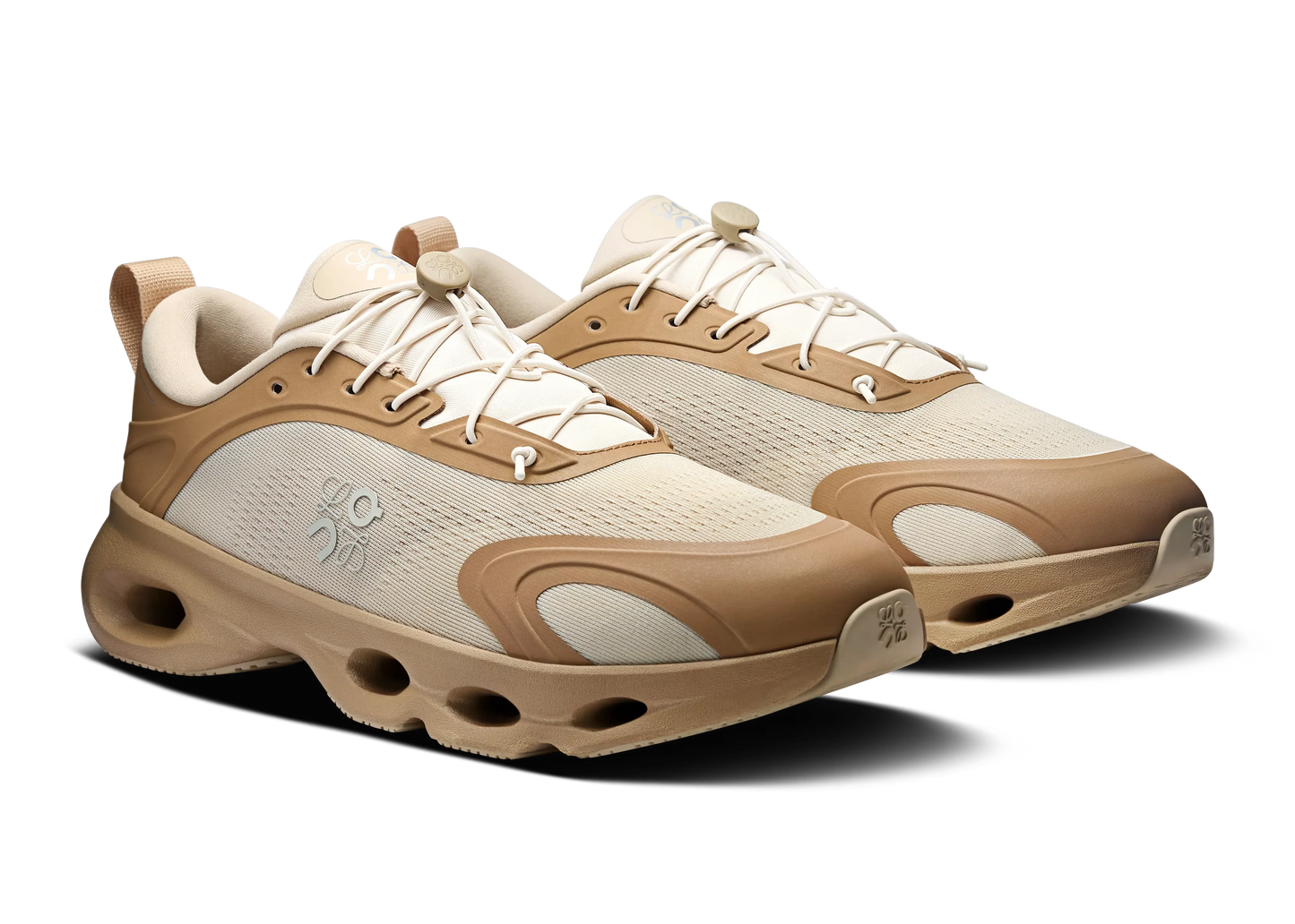 Loewe x On Running Cloudsolo "Dark Sand / Cream"