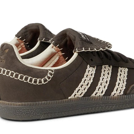 Wales Bonner x Adidas Samba 'Black' shoeslevele Wales Bonner x Adidas Samba 'Black' shoeslevele