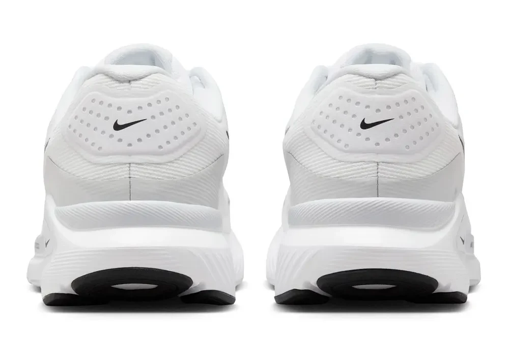 Nike Structure 26 "White"