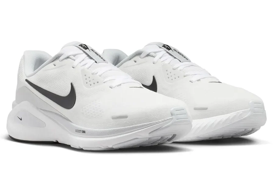 Nike Structure 26 "White"