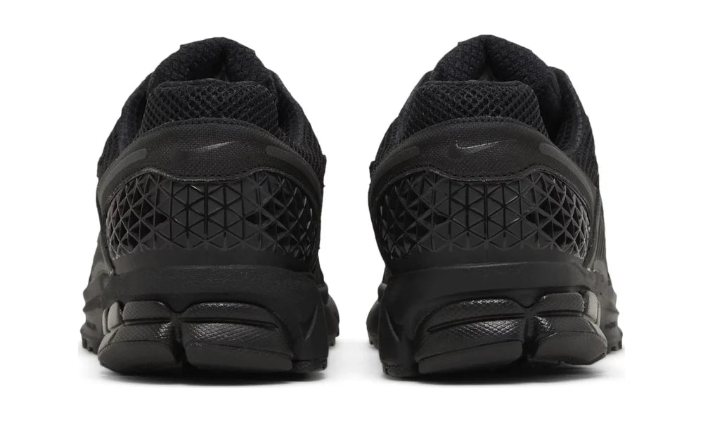 Nike Air Zoom Vomero 5 'Triple Black'