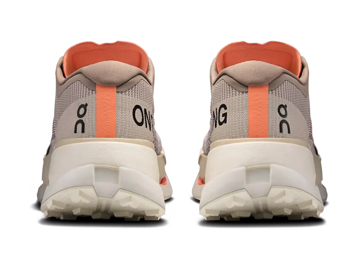 On Cloudultra Pro "Cinder / Pearl"