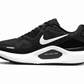 Nike Structure 26 "Black / White"