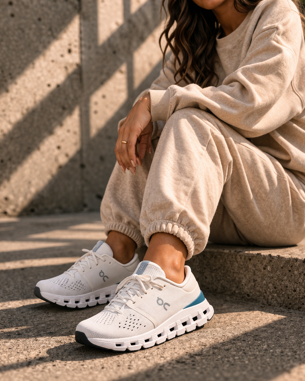 <h2>Women's Shoes</h2>