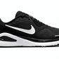 Nike Structure 26 "Black / White"