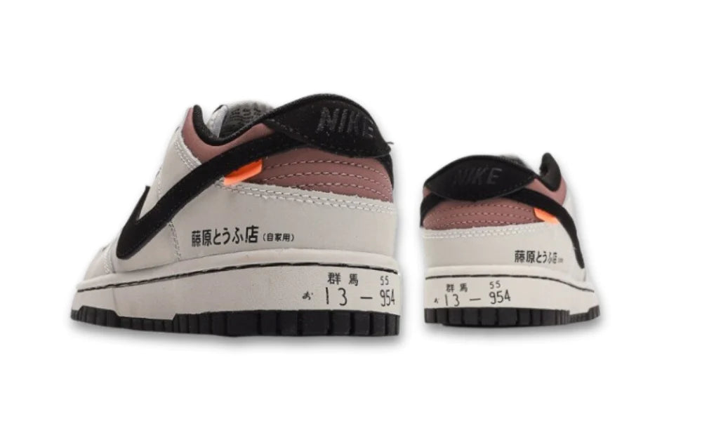 Nike SB Dunk Low”Initial D/Toyota AE86
