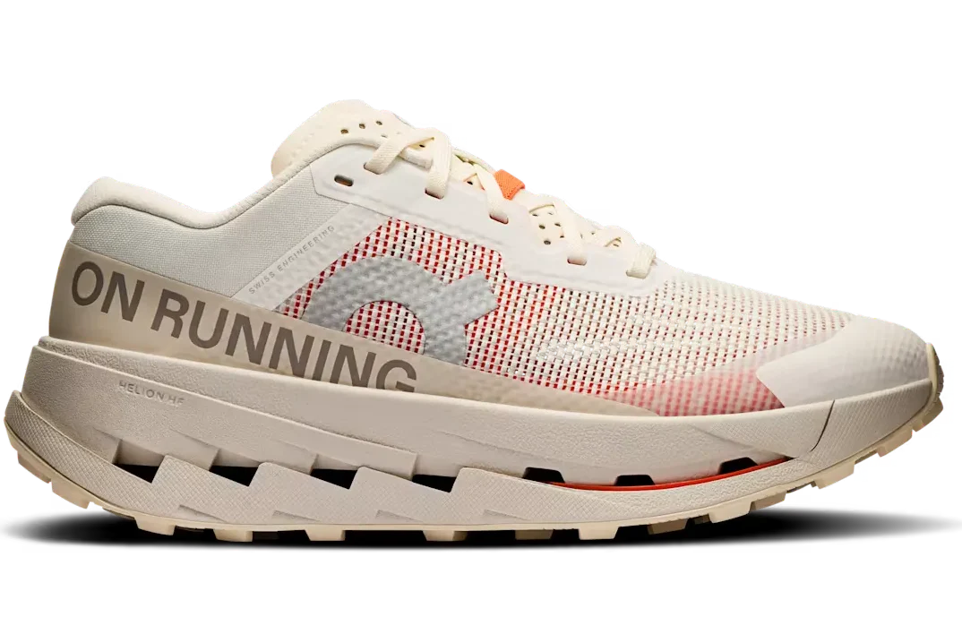 On Cloudultra 3 "Ivory / Pearl"