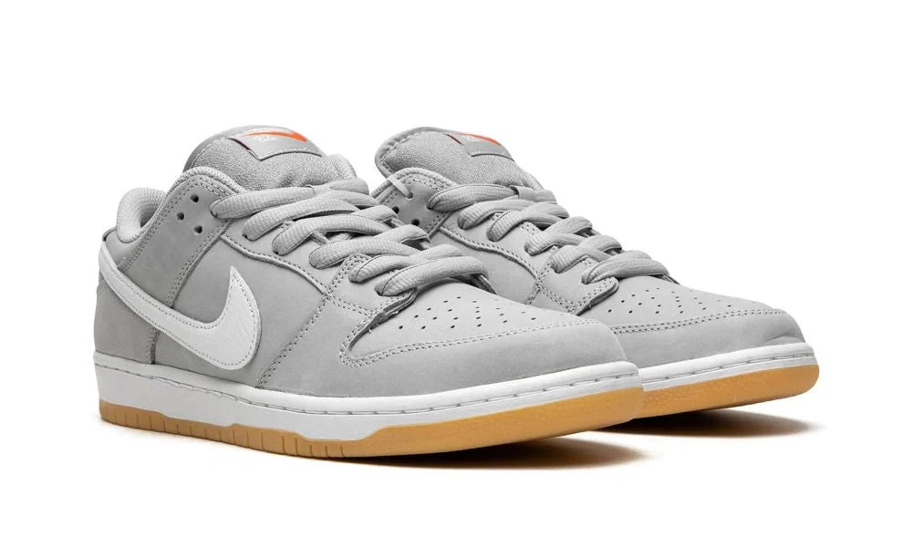 SB Dunk Low Pro ISO  "Grey / Gum"