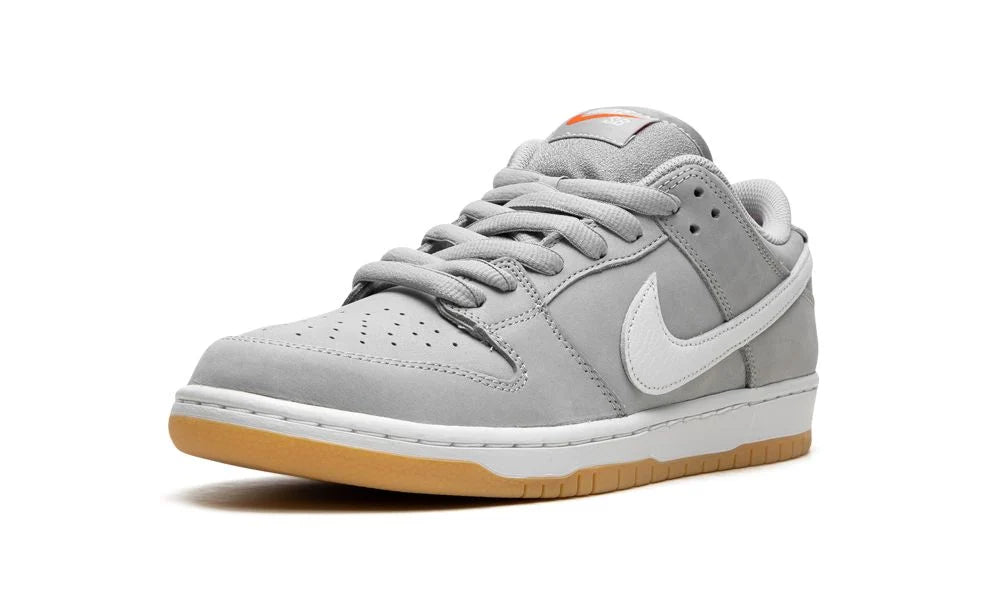 SB Dunk Low Pro ISO  "Grey / Gum"