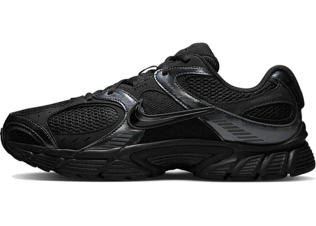 Nike V5 RNR "Black"