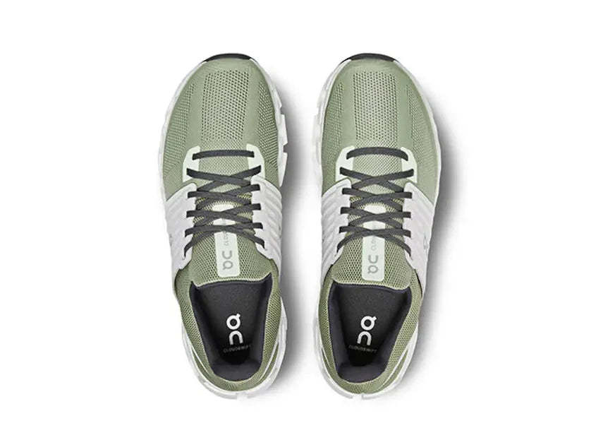 On  Cloudswift 3 AD 'Leaf Frost'