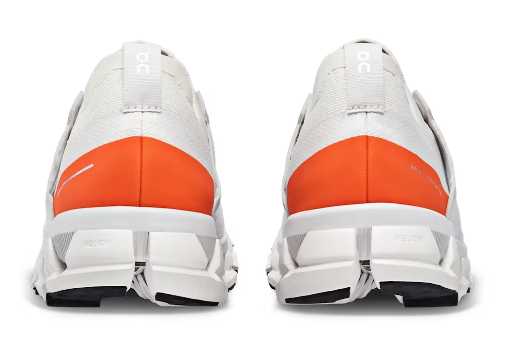 On Cloudswift 3 'Ivory / Flame'