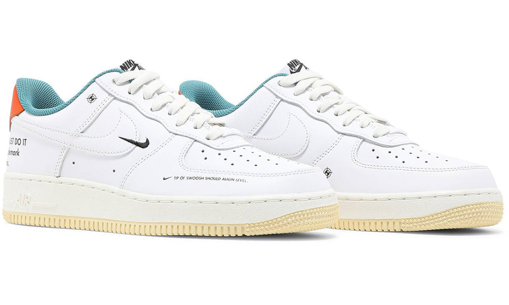 Nike Air Force 1 Low 07 LE Starfish