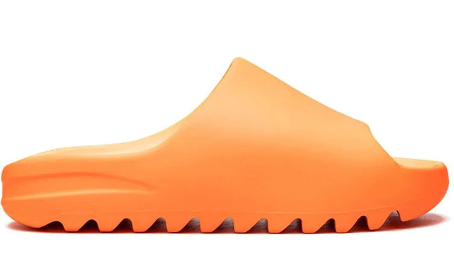 Yeezy Slide "Enflame Orange"