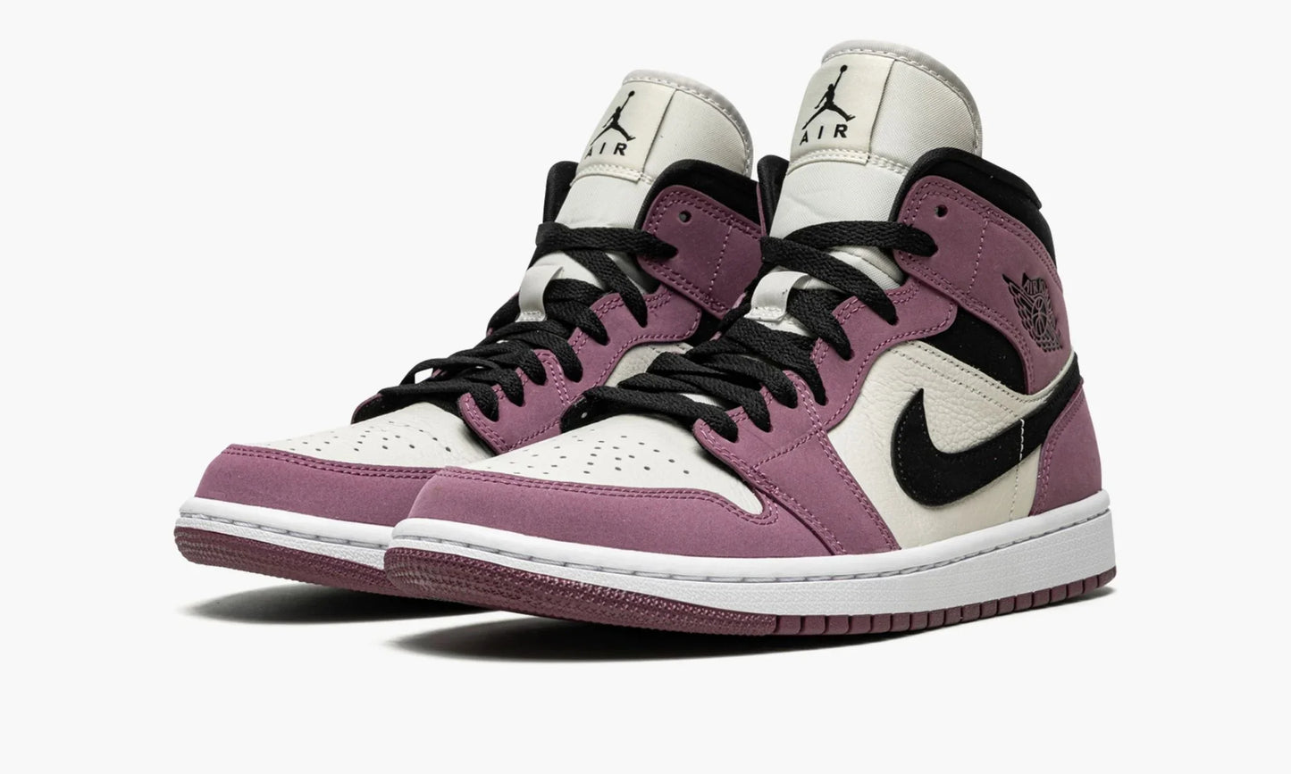 WMNS AIR JORDAN 1 MID SE "Berry Pink"