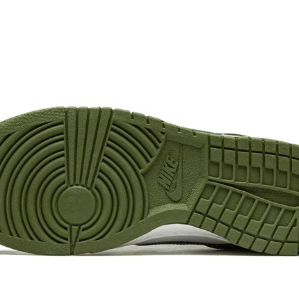 W DUNK LOW "Medium Olive"