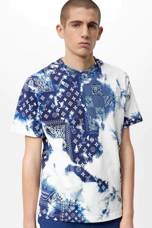 LOUIS VUITTON MONOGRAM BANDANA PRINTED T-SHIRT